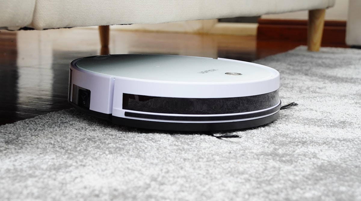 Best Smart Cleaning Robots for Your Office in 2026: UK Buyer's Guide