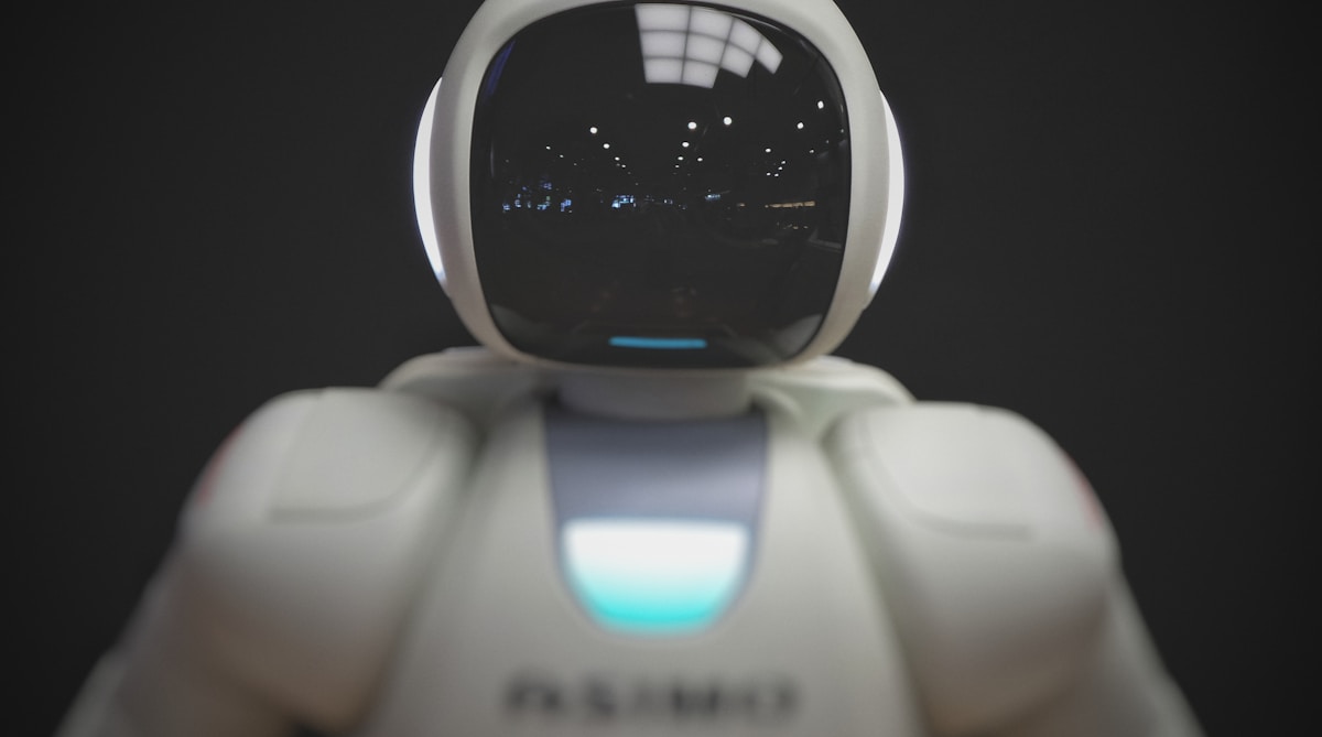 Humanoid Robot Features Explained: What to Look For When Buying